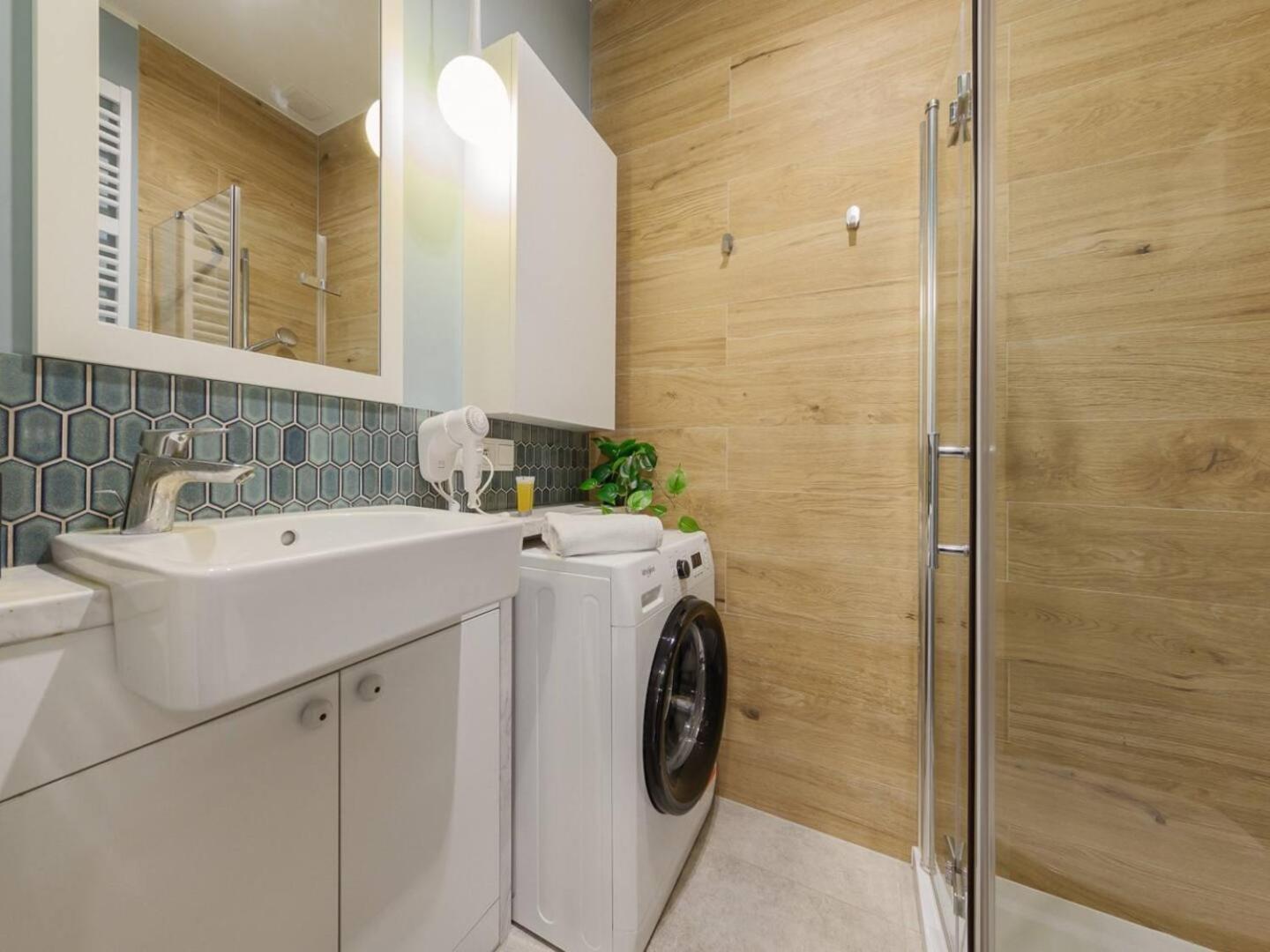 Canary Corner Studio City Centre Варшава Екстер'єр фото